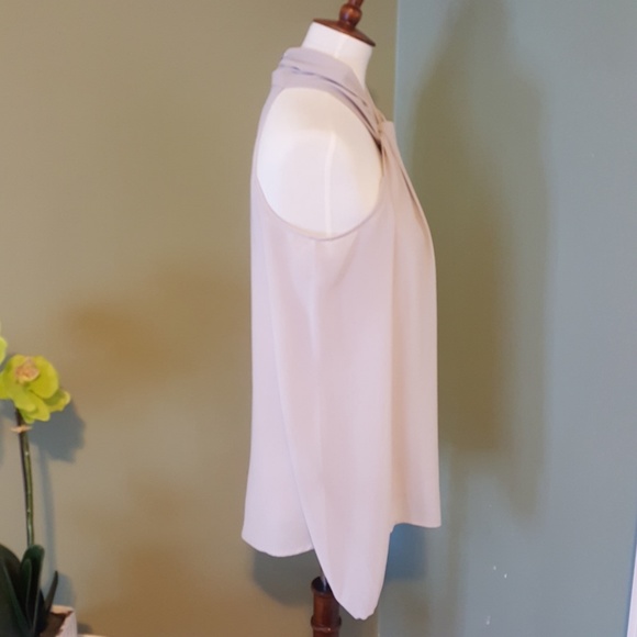 Cold Shoulder blouse - Picture 2 of 3